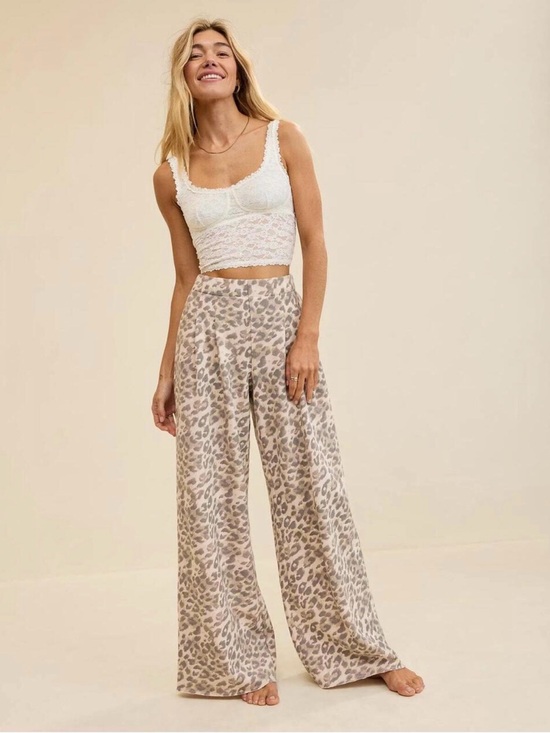aerie Pants - Aerie Street Trouser Leopard Print Size Xl regular Pants